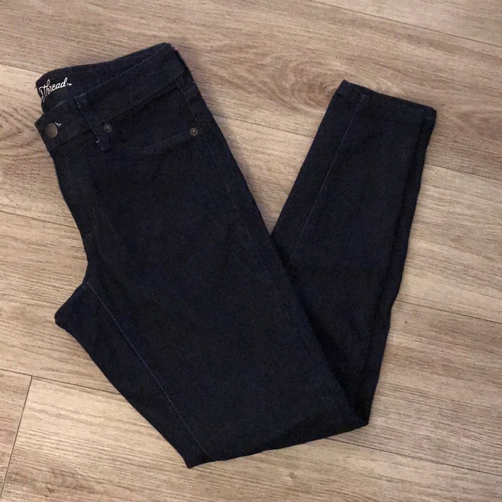 Universal Thread Mid Rise Jegging sz4/27R